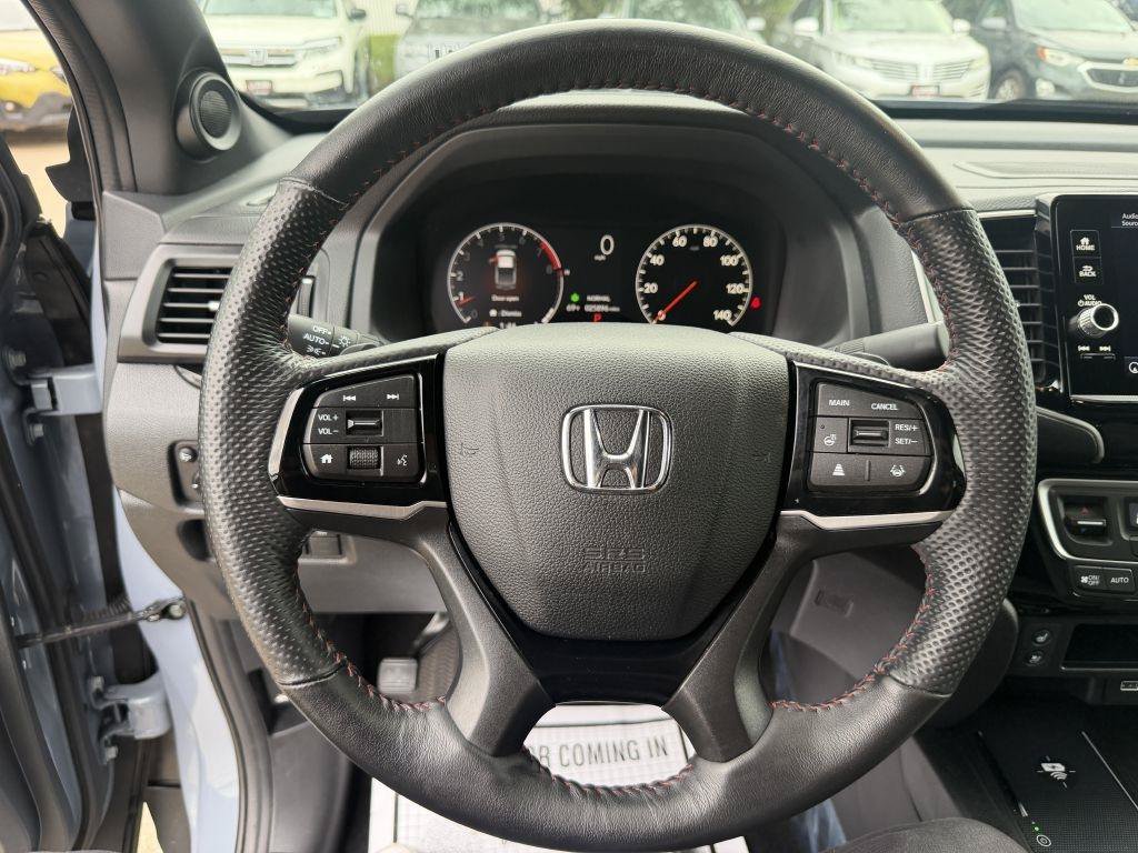 Used 2024 Honda Ridgeline Black Edition image 13