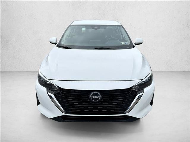 Used 2025 Nissan Sentra SV FWD image 2