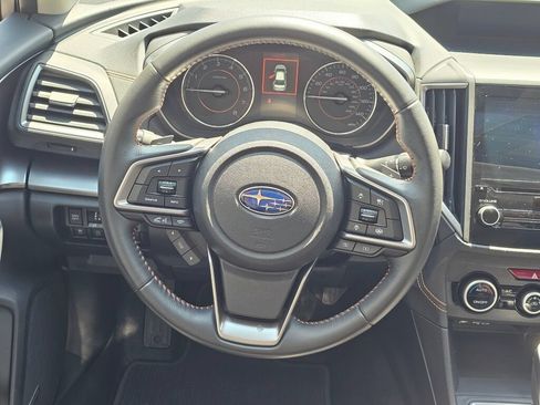 Used 2021 Subaru Crosstrek 2.5i Limited w/ Moonroof Package 2 AWD/4WD image 18