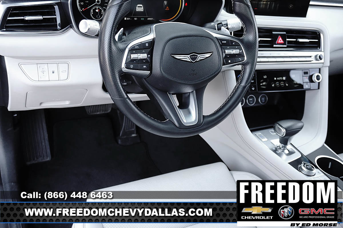 Used 2025 Genesis G70 2.5T RWD image 23