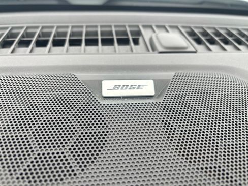 Used 2023 Chevrolet Colorado LT w/ LT Convenience Package III image 20