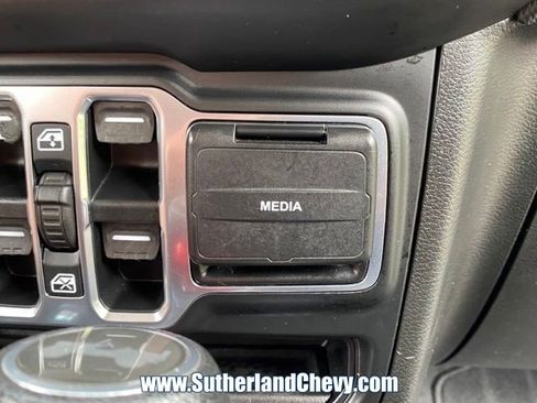 Used 2020 Jeep Wrangler Unlimited Sport S image 32