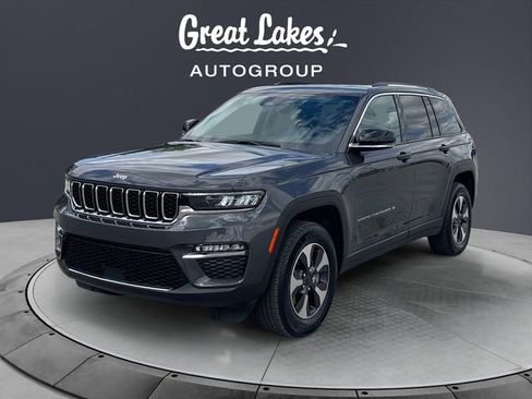 Used 2023 Jeep Grand Cherokee 4WD 4xe image 1