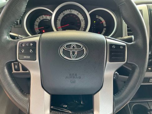 Used 2013 Toyota Tacoma 4x4 Double Cab w/ TRD Sport Pkg image 11