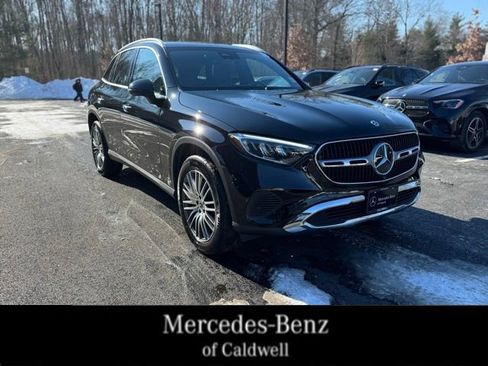 Used 2026 Mercedes-Benz GLC 300 GLC 300 image 1