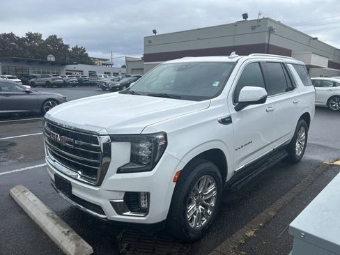 Used 2021 GMC Yukon SLT w/ SLT Luxury Plus Package AWD/4WD image 1