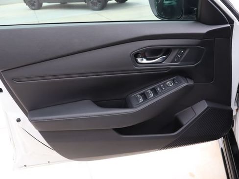 Used 2024 Honda Accord Sport image 25