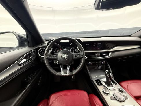 Used 2023 Alfa Romeo Stelvio Veloce AWD/4WD image 67