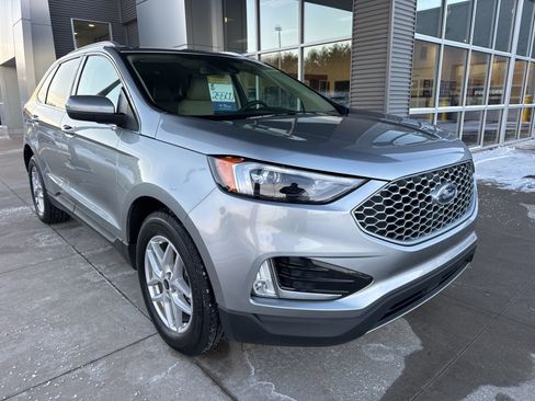 Certified 2023 Ford Edge SEL w/ Convenience Package image 10