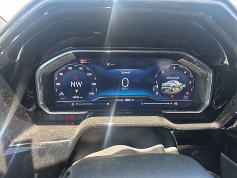 Certified 2024 Chevrolet Silverado 1500 RST w/ All Star Edition Plus AWD/4WD image 12