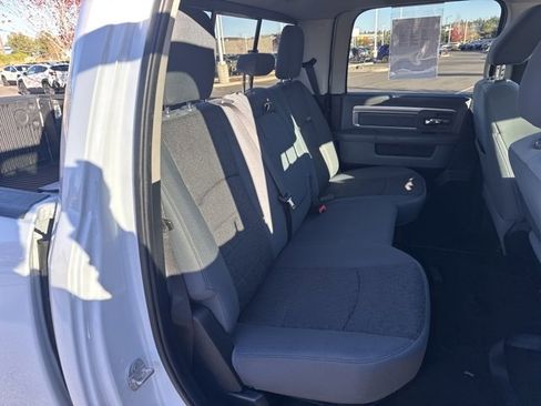 Used 2018 RAM 1500 Big Horn image 16