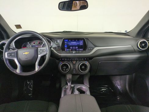 Used 2020 Chevrolet Blazer LT FWD image 15