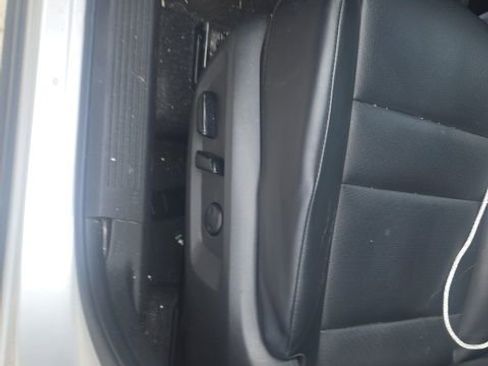 Used 2021 Nissan Rogue SV w/ Premium Package image 9