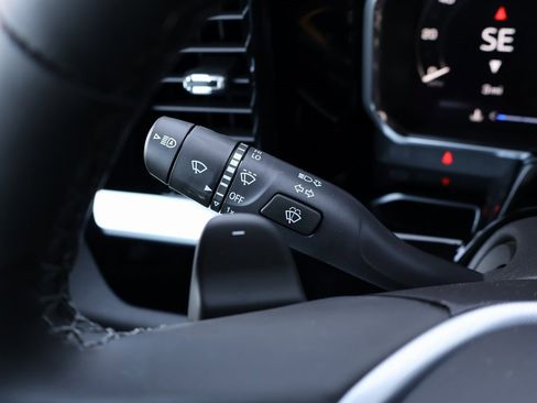 New 2026 GMC Sierra 1500 SLT w/ SLT Premium Plus Package image 19