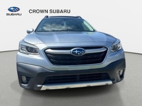 Used 2022 Subaru Outback Limited AWD/4WD image 4