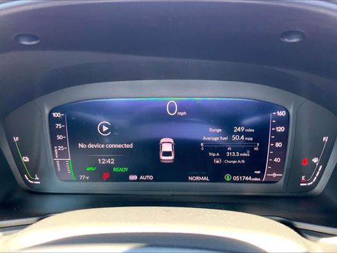 Used 2025 Honda Accord Sport image 25