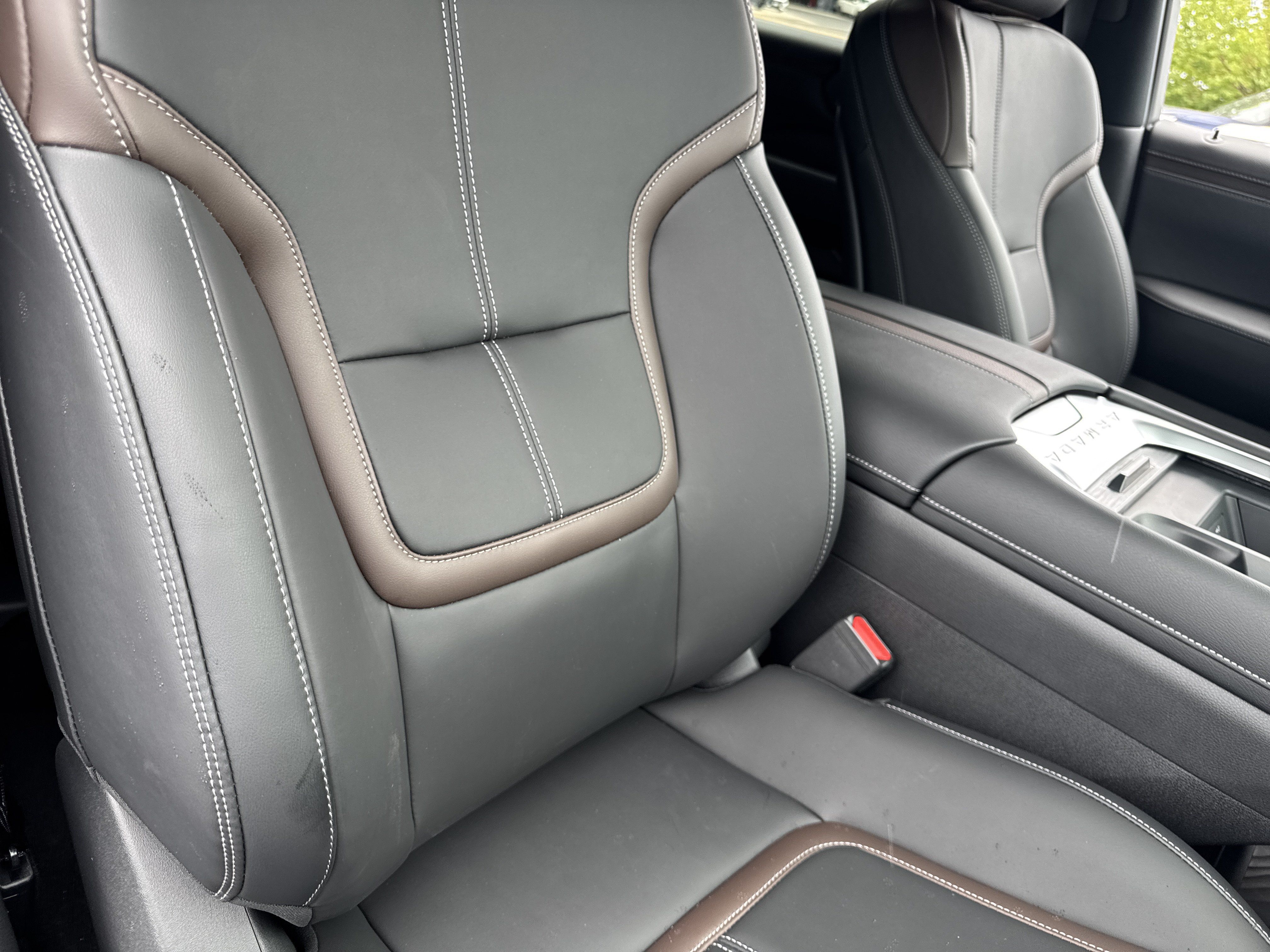 New 2026 Nissan Armada SL w/ Captain's Chari Seat Package AWD/4WD image 28