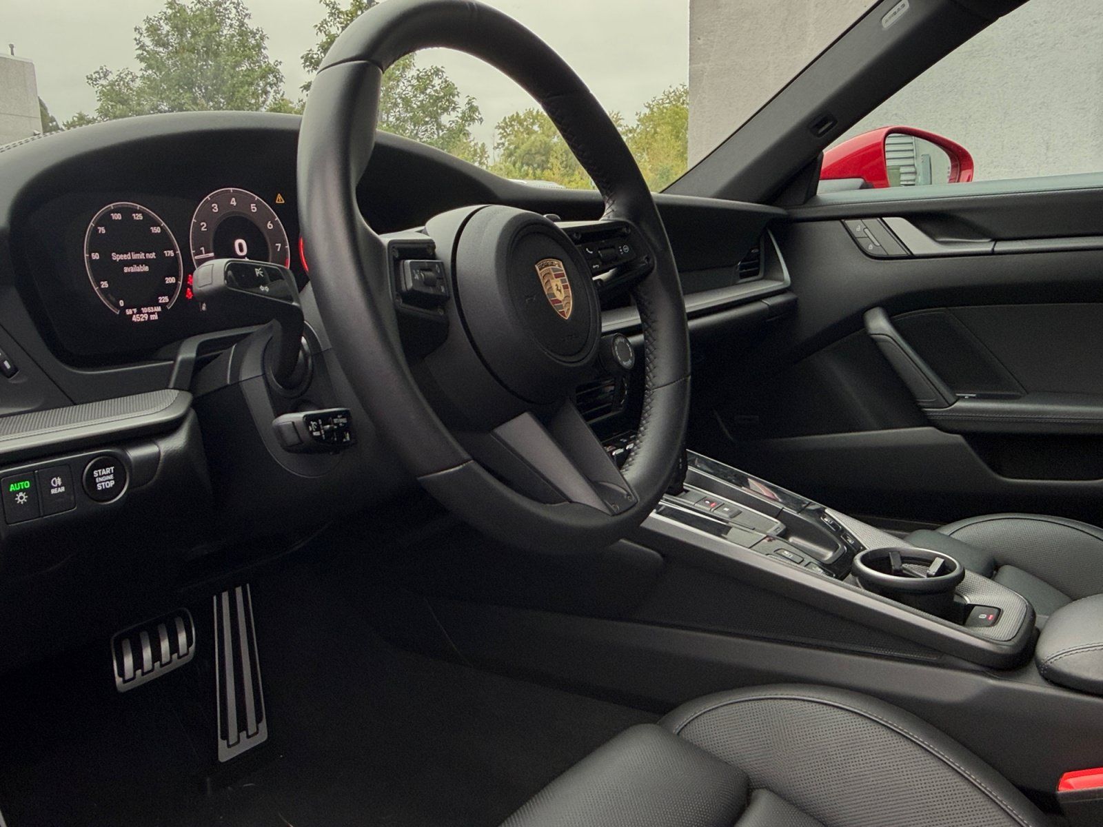 Used 2025 Porsche 911 Carrera S RWD image 4