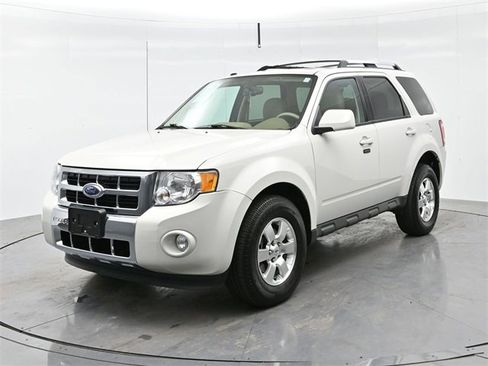 Used 2011 Ford Escape Limited w/ 302A Rapid Spec Order Code image 3