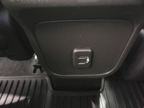 Used 2024 Chevrolet Equinox LT AWD/4WD image 23