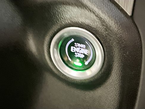 Used 2019 GMC Sierra 1500 Denali w/ Denali Ultimate Package image 24