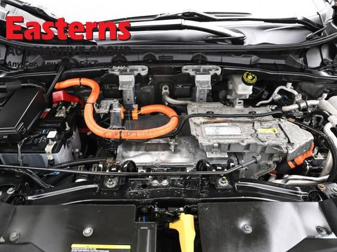 Used 2023 Nissan Ariya FWD image 7