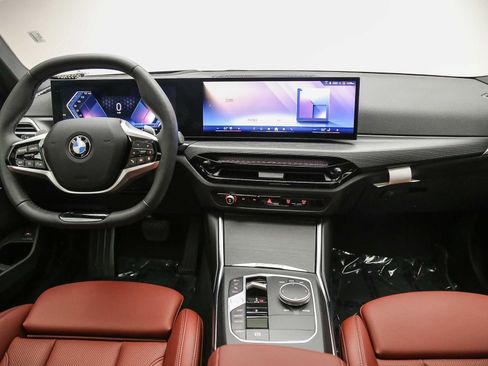 Used 2026 BMW 330i Sedan w/ Premium Package RWD image 13