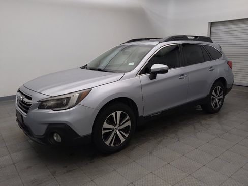 Used 2019 Subaru Outback 2.5i Limited image 2