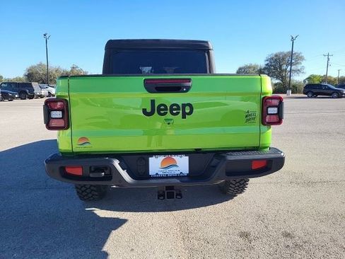 New 2026 Jeep Gladiator Willys image 4