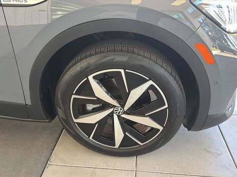 Certified 2023 Volkswagen ID.4 Pro S AWD/4WD image 10