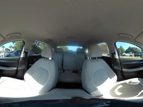 Used 2025 Hyundai Sonata SEL FWD image 43