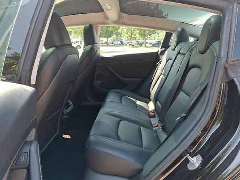 Used 2023 Tesla Model 3 Standard Range RWD image 12