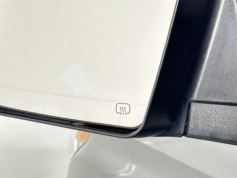 Used 2017 Toyota Tundra SR5 image 17