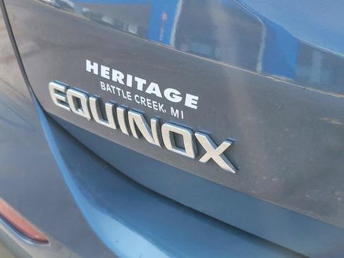 Used 2024 Chevrolet Equinox LT FWD image 7