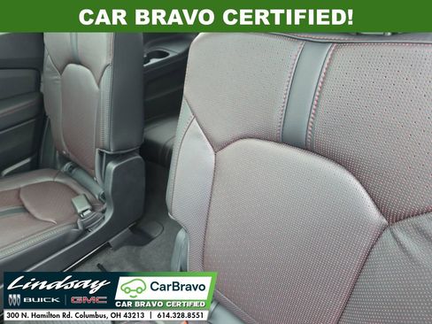 Used 2025 Honda Pilot Black Edition image 27