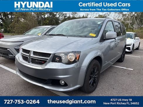 Used 2019 Dodge Grand Caravan GT image 1