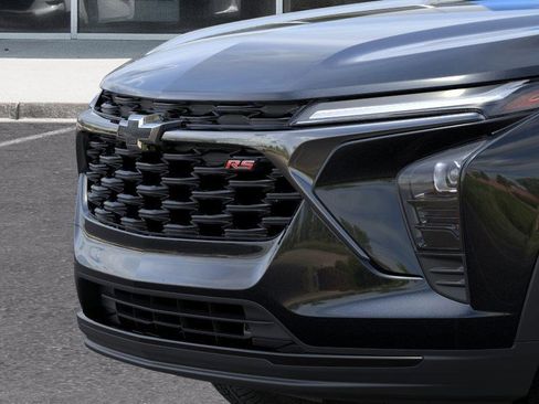 Used 2026 Chevrolet Trax RS image 15