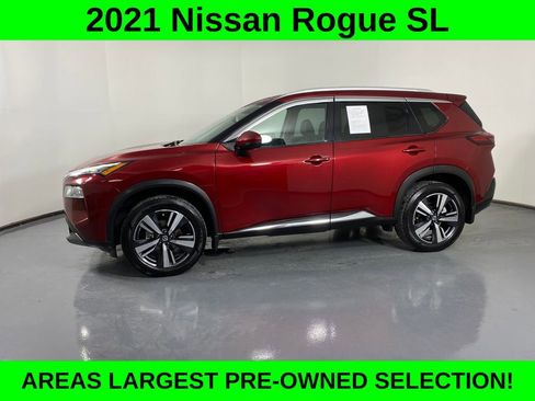 Used 2021 Nissan Rogue SL image 3
