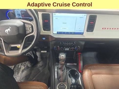 Used 2024 Ford Bronco Heritage Edition AWD/4WD image 11