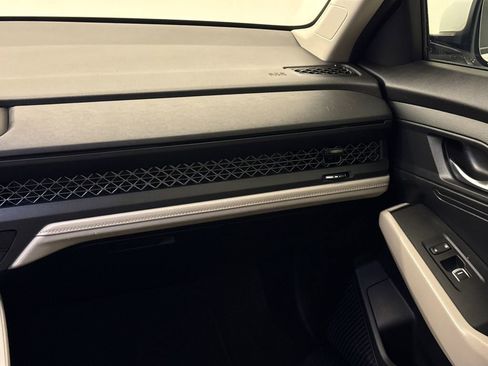 Used 2023 Honda Accord LX image 14