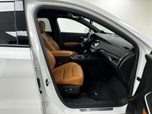 Used 2020 Cadillac XT4 Sport image 14