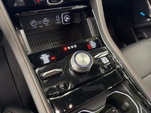 New 2026 Jeep Grand Cherokee L Summit AWD/4WD image 29