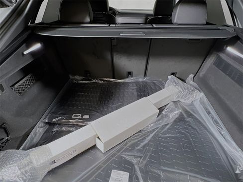 New 2026 Audi Q8 Premium Plus image 26