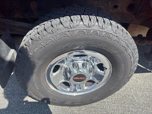 Used 2008 GMC Sierra 2500 SLE AWD/4WD image 24