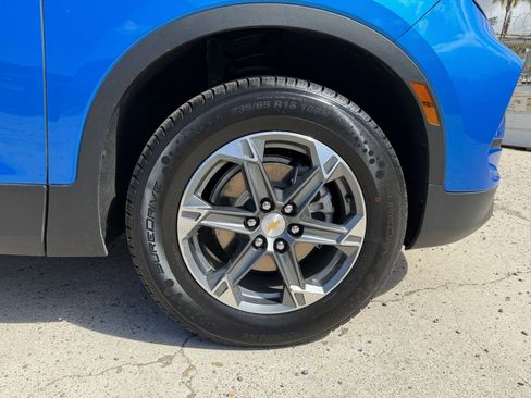 Used 2025 Chevrolet Blazer LT image 30