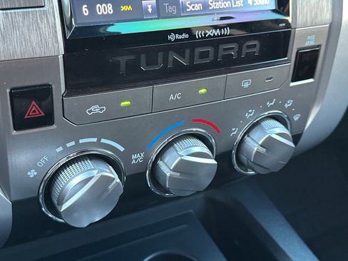 Used 2018 Toyota Tundra SR5 w/ TRD Sport Package image 27