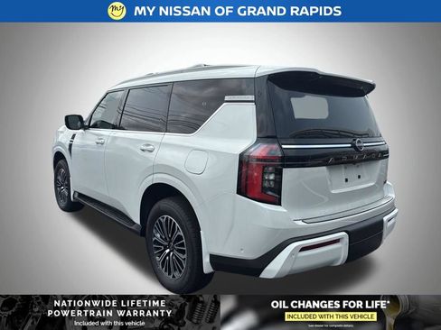 New 2026 Nissan Armada SL w/ Captain's Chari Seat Package AWD/4WD image 3