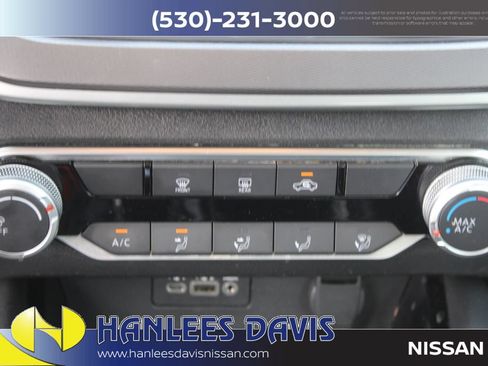 Used 2023 Nissan Altima 2.5 SR FWD image 21