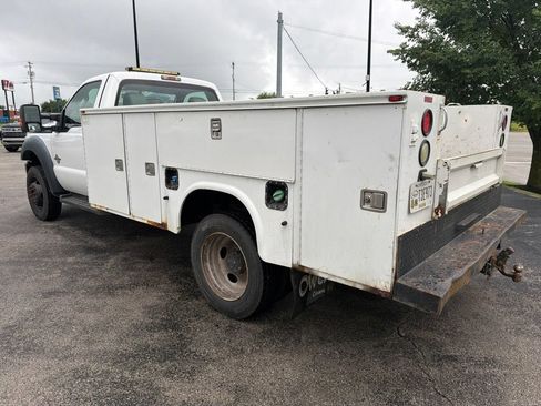 Used 2012 Ford F550 2WD Regular Cab Super Duty w/ Payload Upgrade Pkg image 4