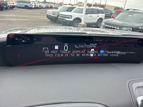 New 2026 Ford Expedition Platinum image 14